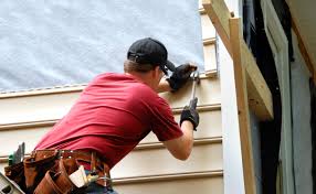 How To Choose The Right Materials for Your Siding Installation in 'Arapahoe, WY